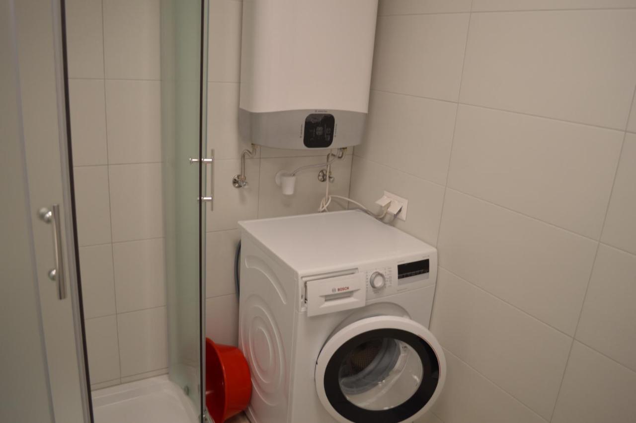 Siofok Ezuestpart Granada 2 Koezvetlen Vizparti Apartman 아파트 외부 사진