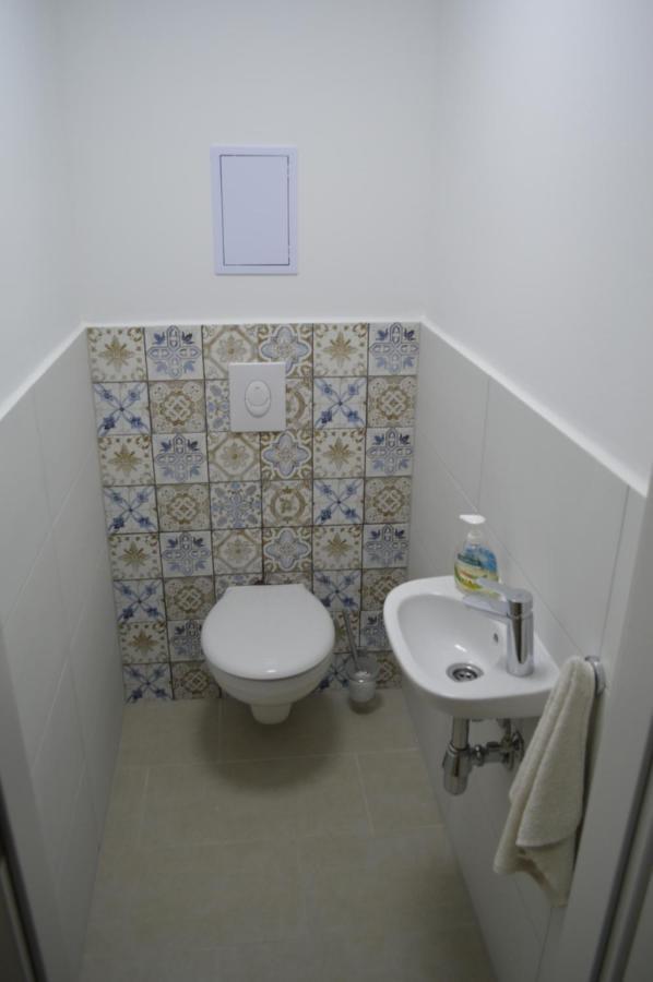 Siofok Ezuestpart Granada 2 Koezvetlen Vizparti Apartman 아파트 외부 사진